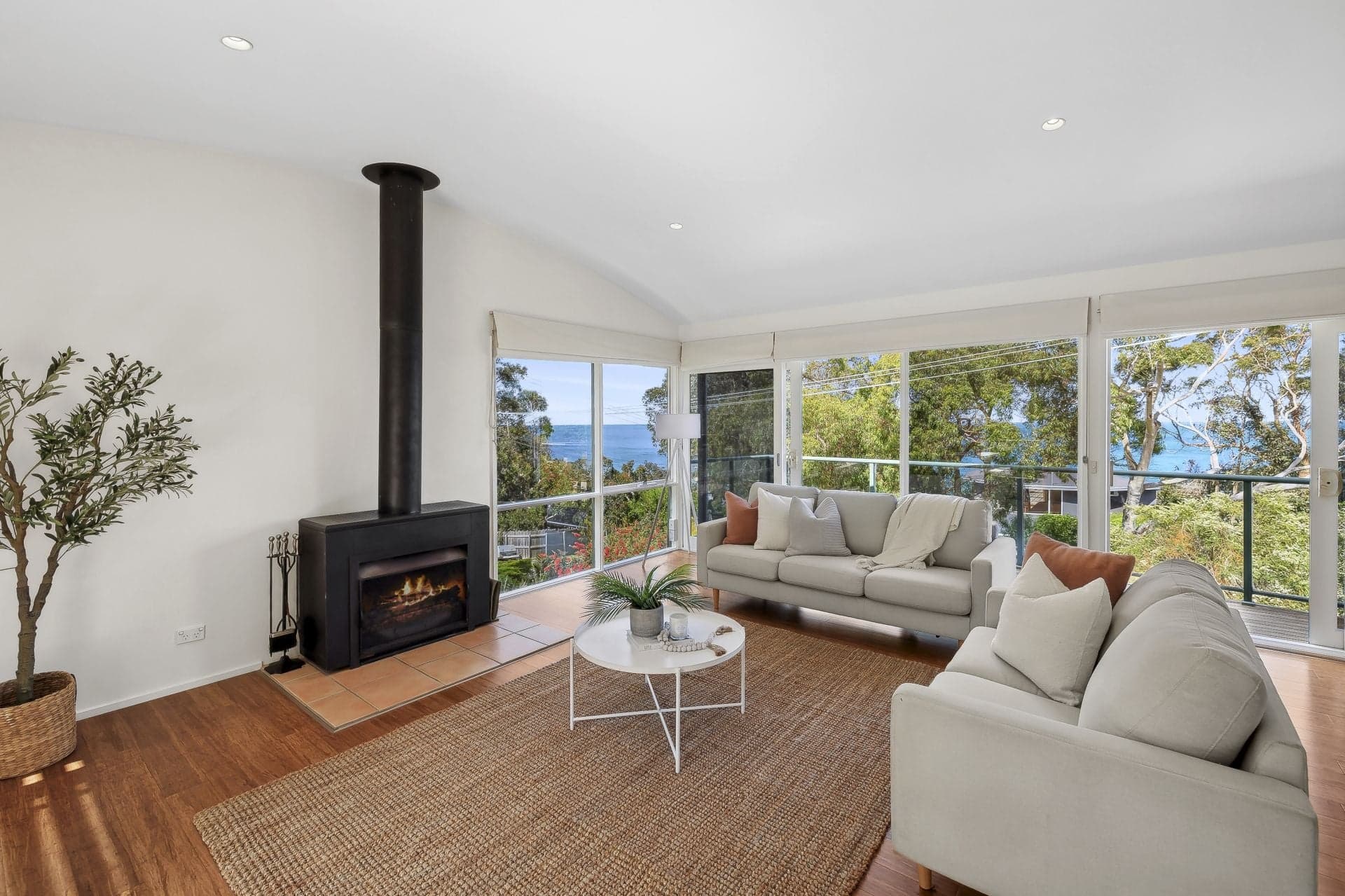 17 Smithers Street, Lorne - Thumbnail 3