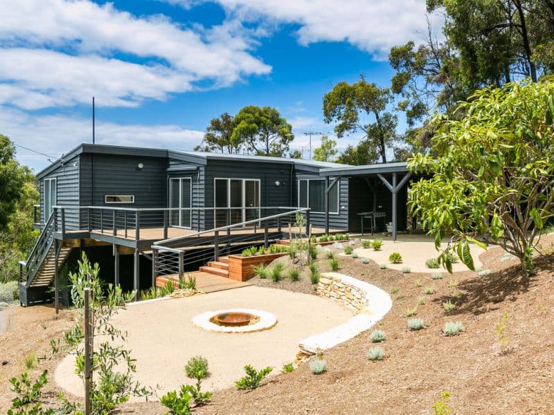 12 Ironbark Avenue, Fairhaven - Thumbnail 2
