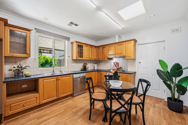 6 Gregory Avenue, Campbelltown - Thumbnail 5