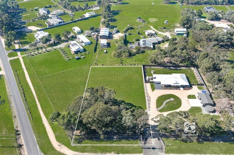 1 Lake Victoria Road, Eagle Point, VIC 3878, Eagle Point - Thumbnail 3