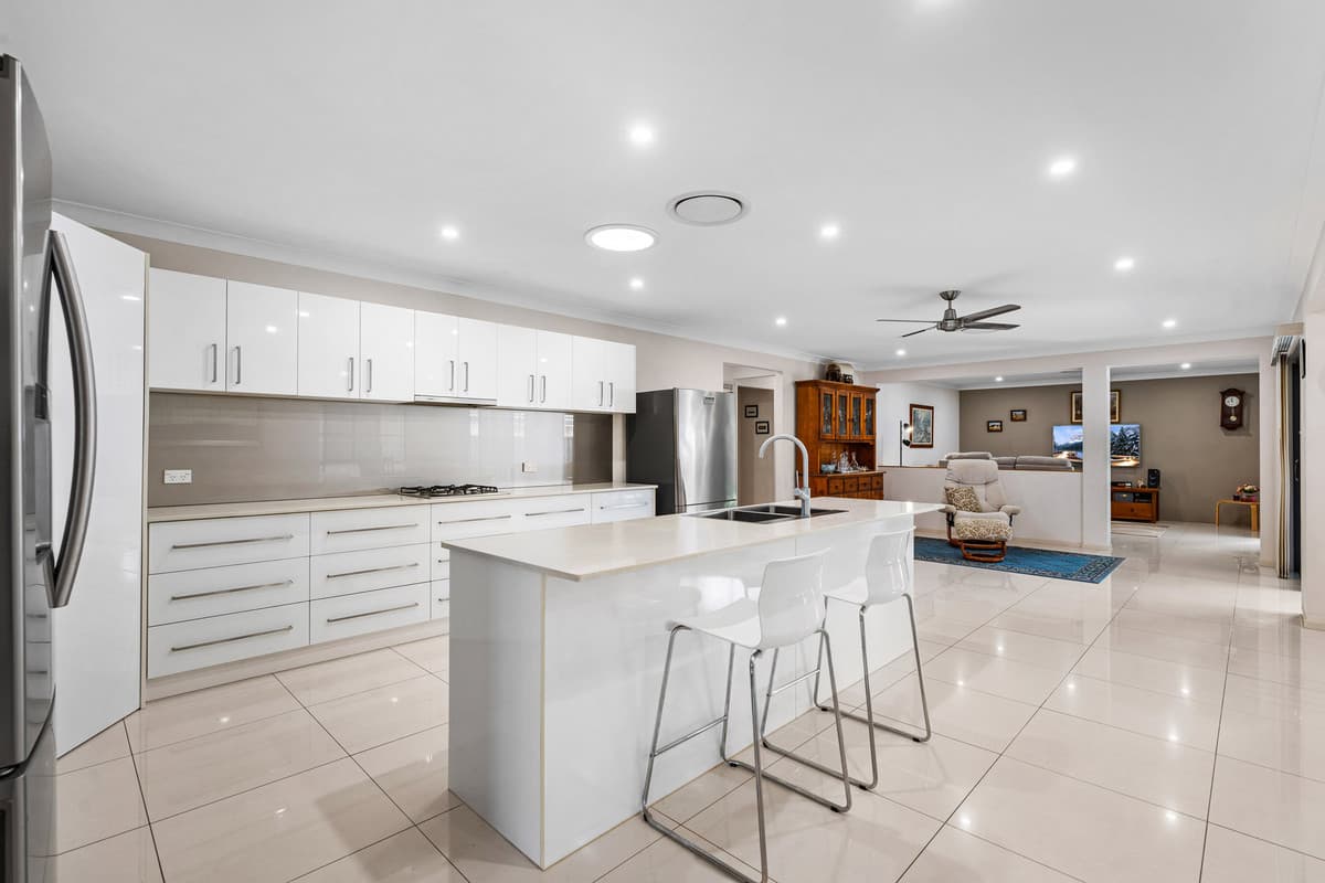 27 Janelle Court, Wellington Point - Thumbnail 4