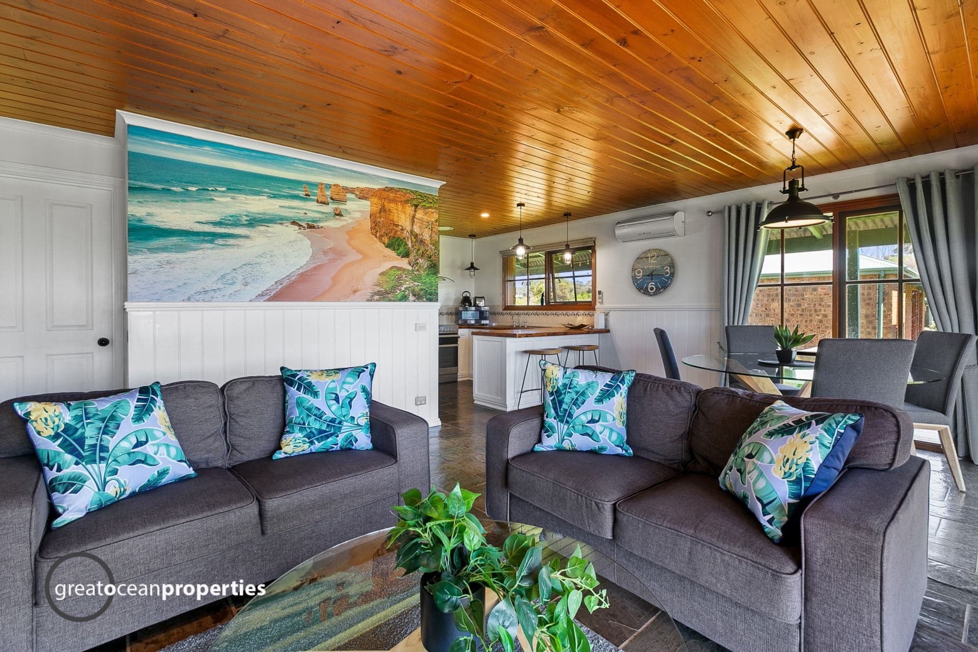 2/2-6 Great Ocean  Road, Marengo - Thumbnail 6