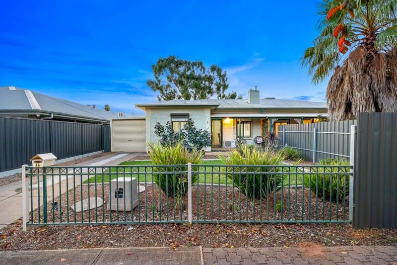 16 Mantissa Road, Salisbury North - Thumbnail 2
