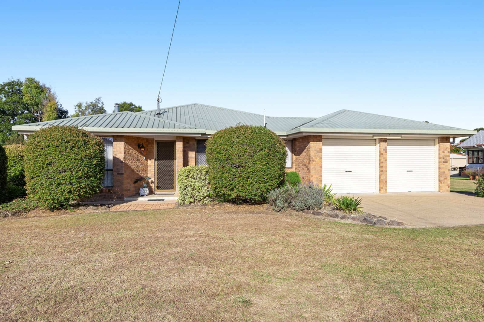 13 Gordon Street Allora QLD 4362, Allora - Thumbnail 2