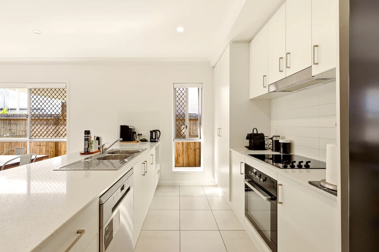 34 Lighthouse Esplanade, Newport, QLD, 4020, Newport - Thumbnail 3