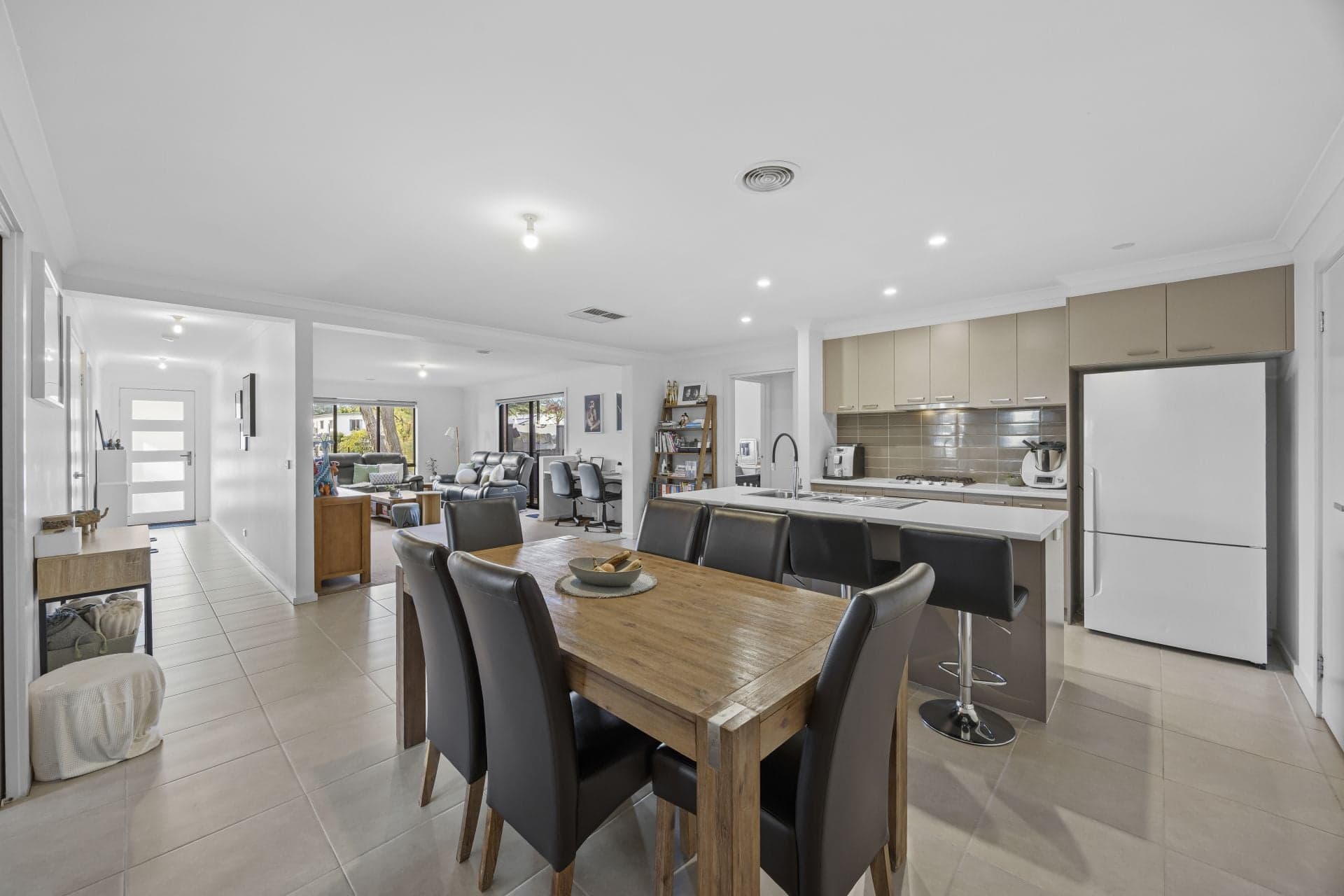 6 Bennett Street, Canadian VIC, Canadian - Thumbnail 4