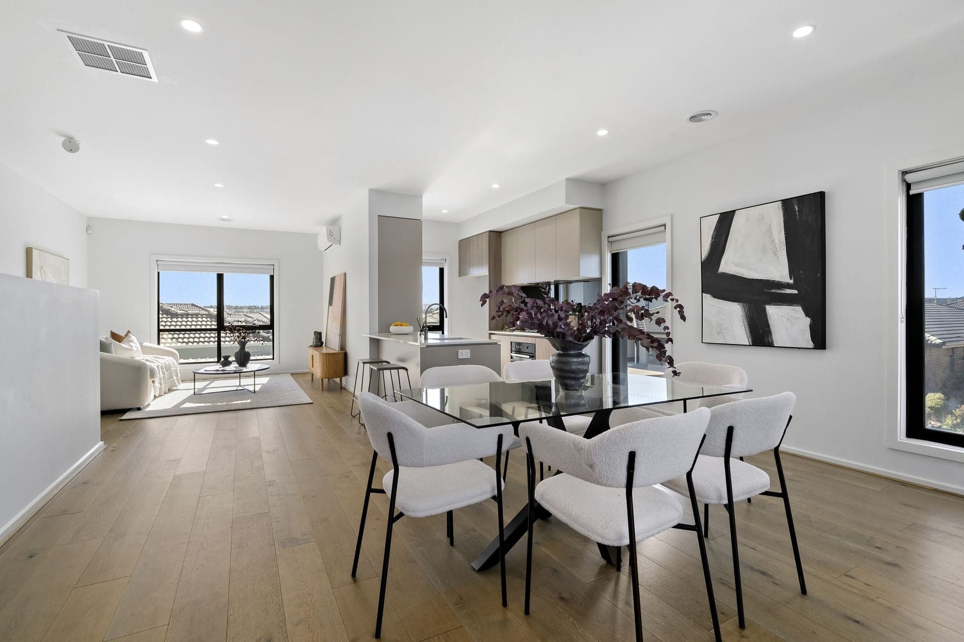 15 Burkes Street, Donnybrook, Donnybrook - Thumbnail 2