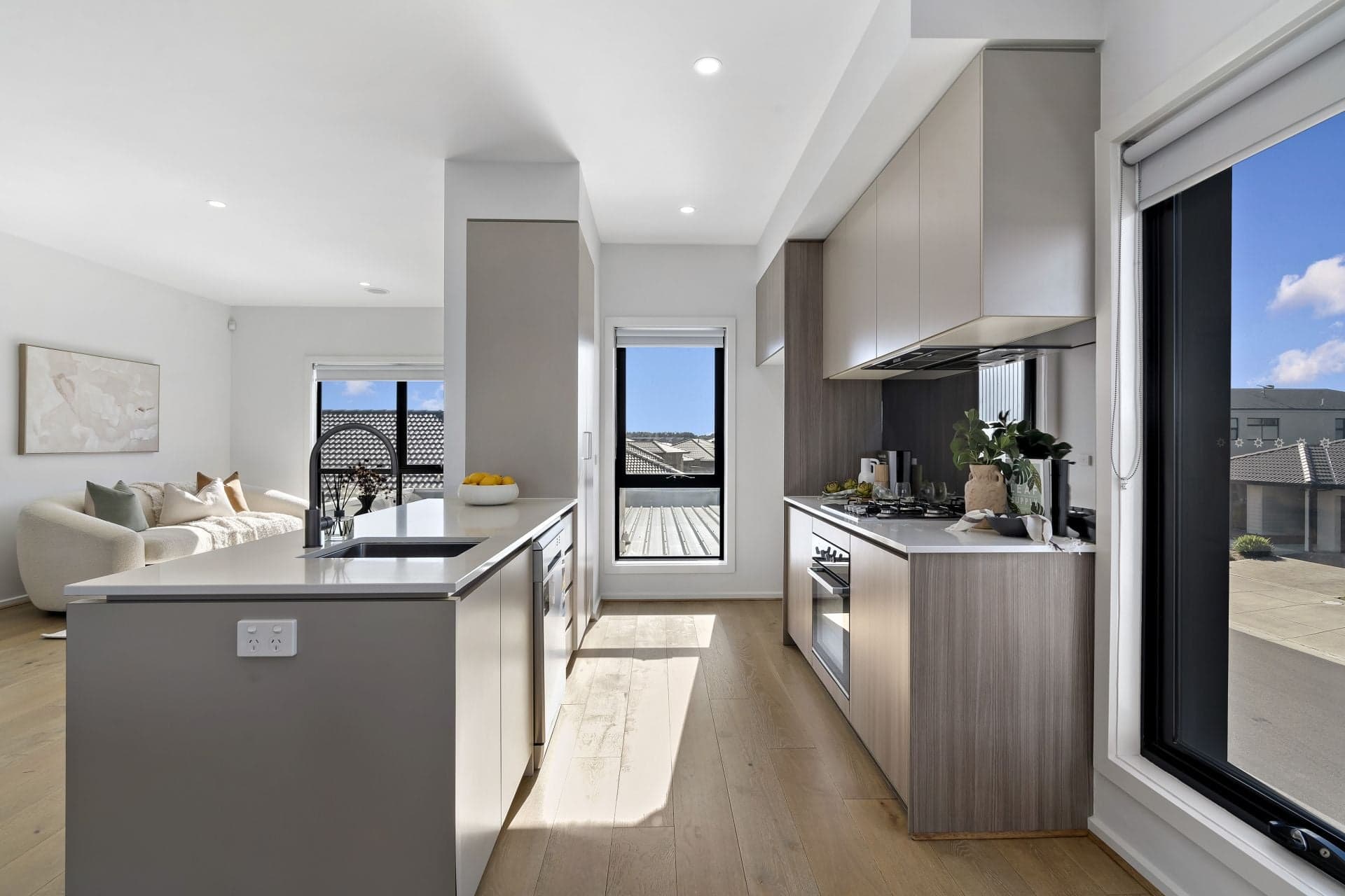 15 Burkes Street, Donnybrook, Donnybrook - Thumbnail 3