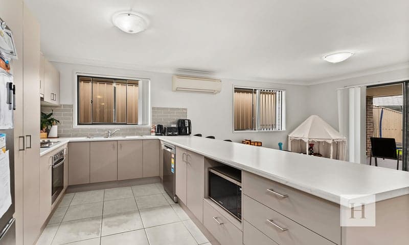 10 Cams Boulevarde, Summerland Point, NSW 2259, Summerland Point - Thumbnail 2