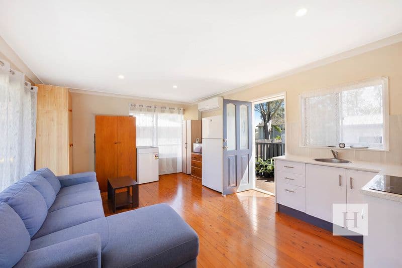 10 & 10a Kapala Avenue, Summerland Point, NSW 2259, Summerland Point - Thumbnail 2