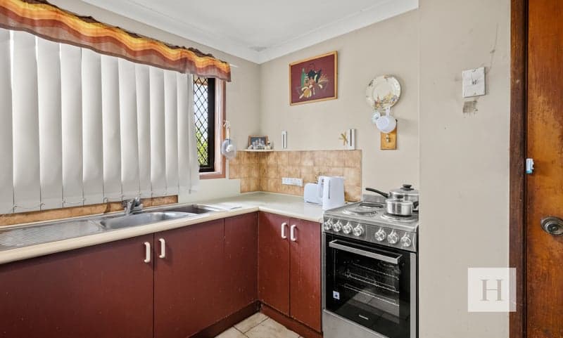 1 Tarwarri Road, Summerland Point, NSW 2259, Summerland Point - Thumbnail 4