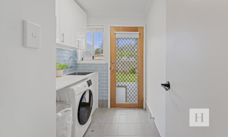 26 Warwick Avenue, Mannering Park, NSW 2259, Mannering Park - Thumbnail 8