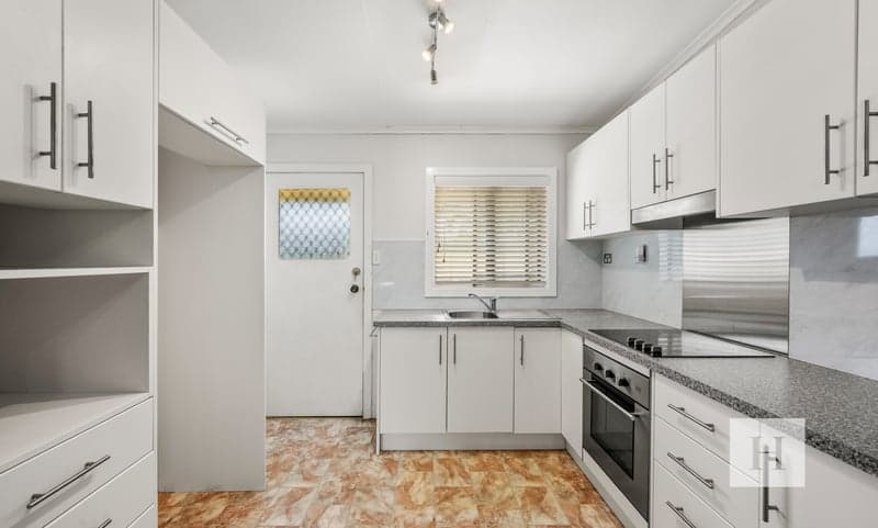 17 Annabel Avenue, Lake Munmorah, NSW 2259, Lake Munmorah - Thumbnail 4