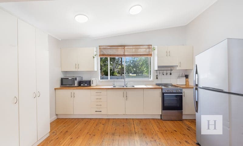 4 Gascoigne Road, Gorokan, NSW 2263, Gorokan - Thumbnail 4