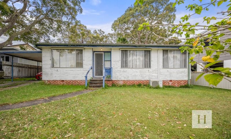 4 Montgomery Avenue, Canton Beach, NSW 2263, Canton Beach - Thumbnail 2