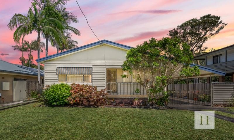 4 Kalele Avenue, Halekulani, NSW 2262, Halekulani - Image 1