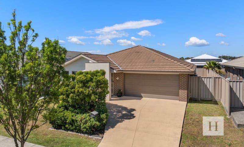 19 Ridgmont Circuit, Thornton, NSW 2322, Thornton - Image 1