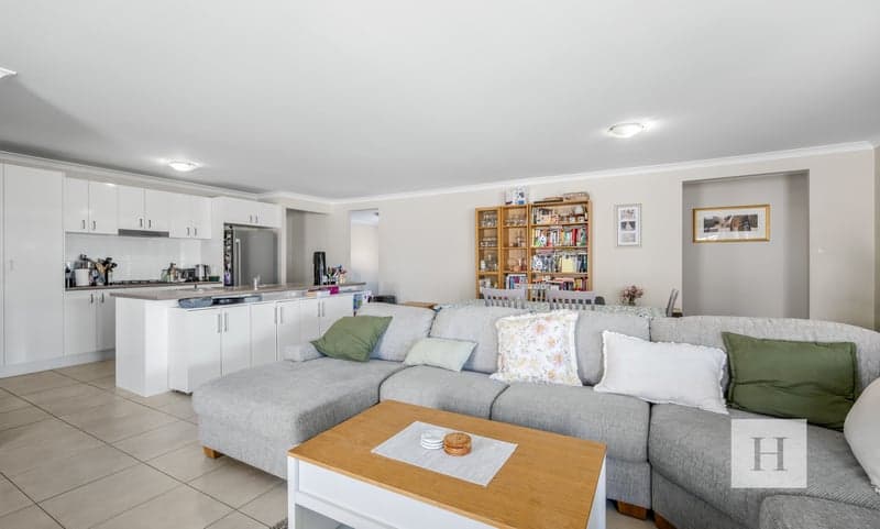 19 Ridgmont Circuit, Thornton, NSW 2322, Thornton - Thumbnail 4