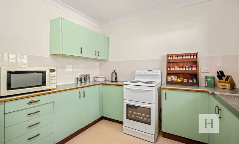 22 Ivy Avenue, Chain Valley Bay, NSW 2259, Chain Valley Bay - Thumbnail 4