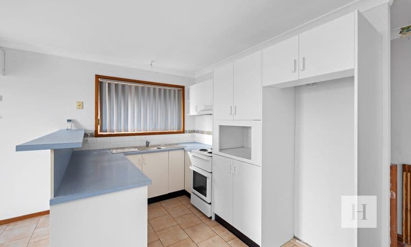 34 Kenilworth Street, Mannering Park, NSW 2259, Mannering Park - Thumbnail 3