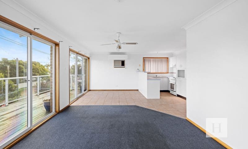 34 Kenilworth Street, Mannering Park, NSW 2259, Mannering Park - Thumbnail 4