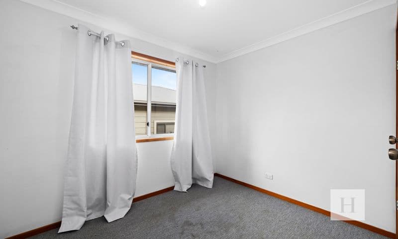 34 Kenilworth Street, Mannering Park, NSW 2259, Mannering Park - Thumbnail 8