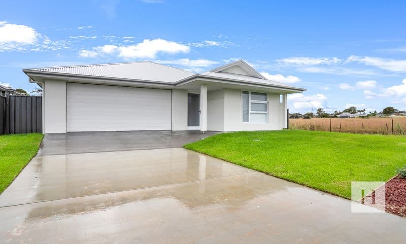 9 Peony Avenue, Old Bar, NSW 2430, Old Bar - Image 1