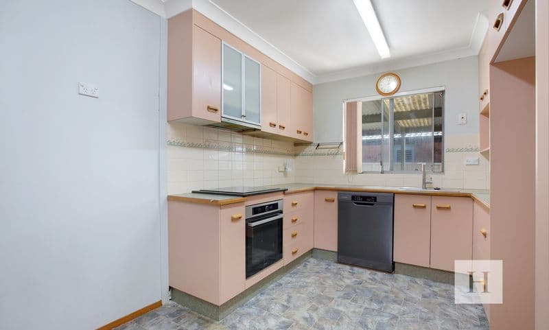 20 Avonlea Avenue, Gorokan, NSW 2263, Gorokan - Thumbnail 2