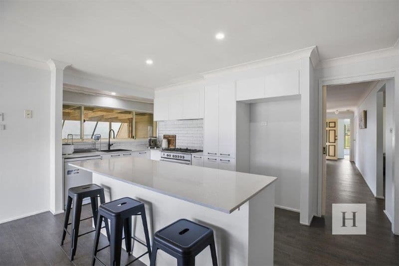 22 Crowe Street, Lake Haven, NSW 2263, Lake Haven - Thumbnail 2