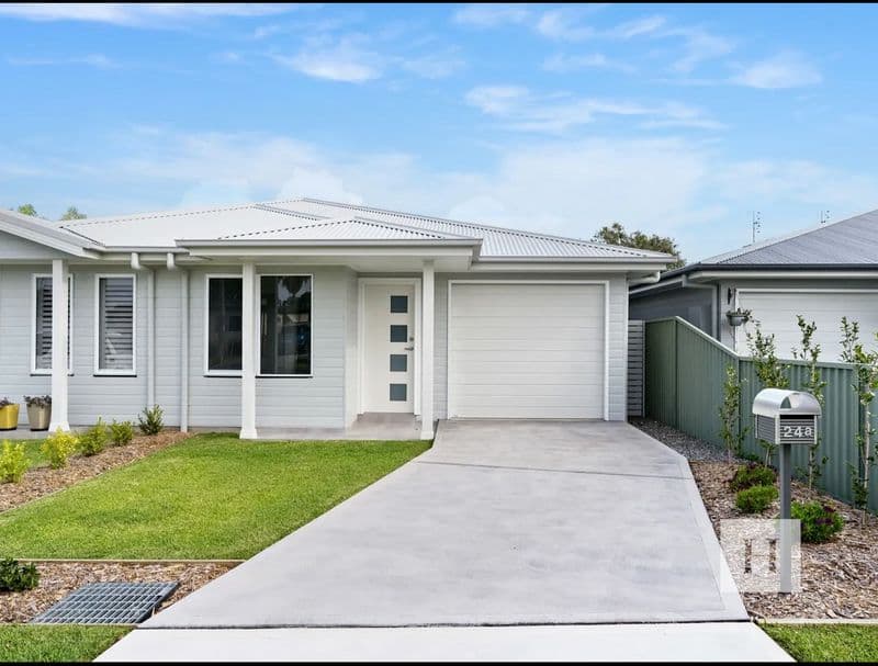 24a Merrendale Avenue, Gorokan, NSW 2263, Gorokan - Image 1
