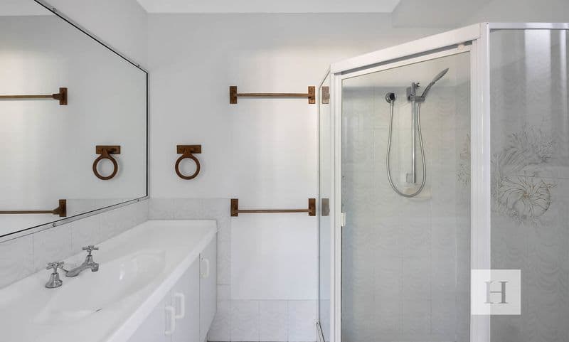 16 Halcyon Street, Mannering Park, NSW 2259, Mannering Park - Thumbnail 8