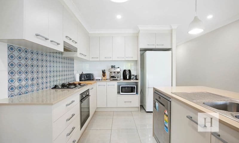 37 Railway Road, Warnervale, NSW 2259, Warnervale - Thumbnail 2