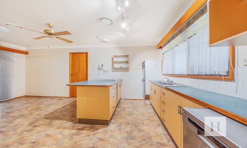 74 Wollombi Road, Cessnock, NSW 2325, Cessnock - Thumbnail 2