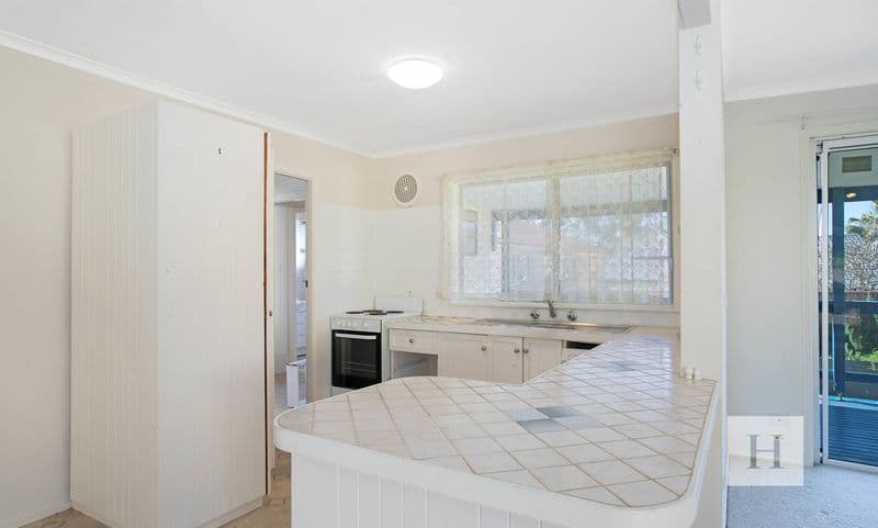 4 Yearnin Street, Gwandalan, NSW 2259, Gwandalan - Thumbnail 3