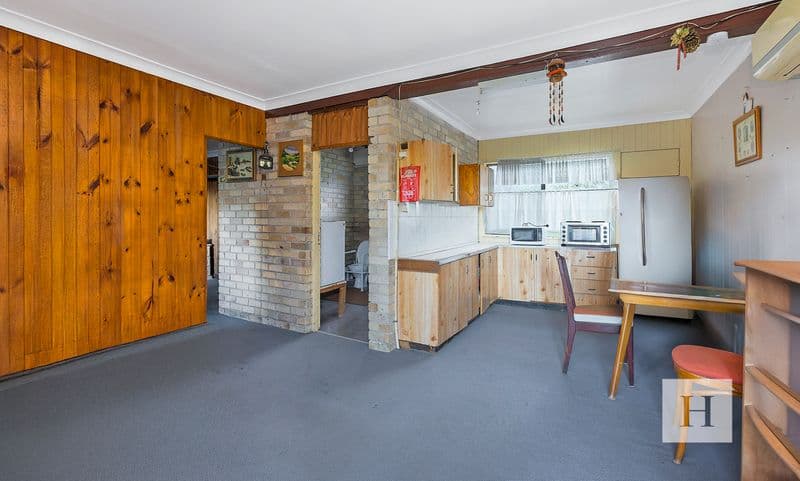 24 Donald Avenue, Kanwal, NSW 2259, Kanwal - Thumbnail 2