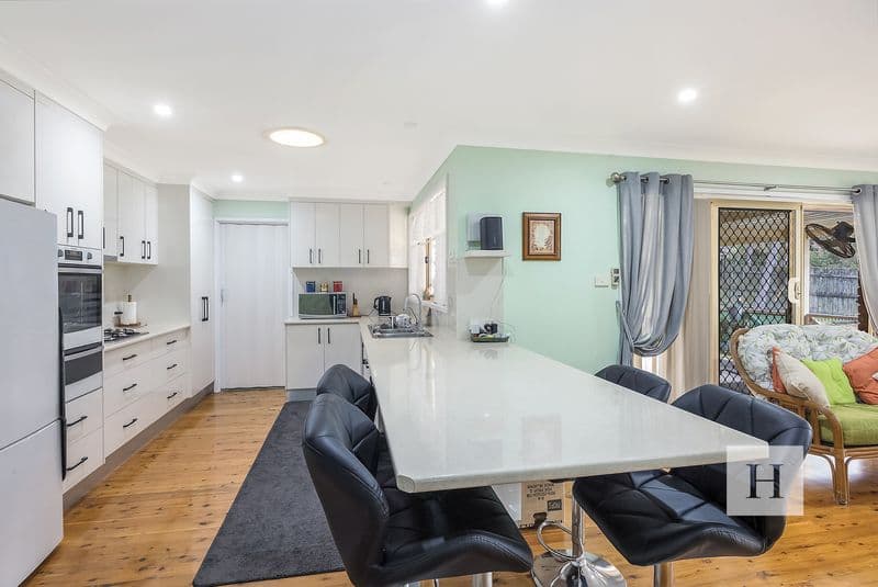 10 Japonica Close, Lake Haven, NSW 2263, Lake Haven - Thumbnail 2