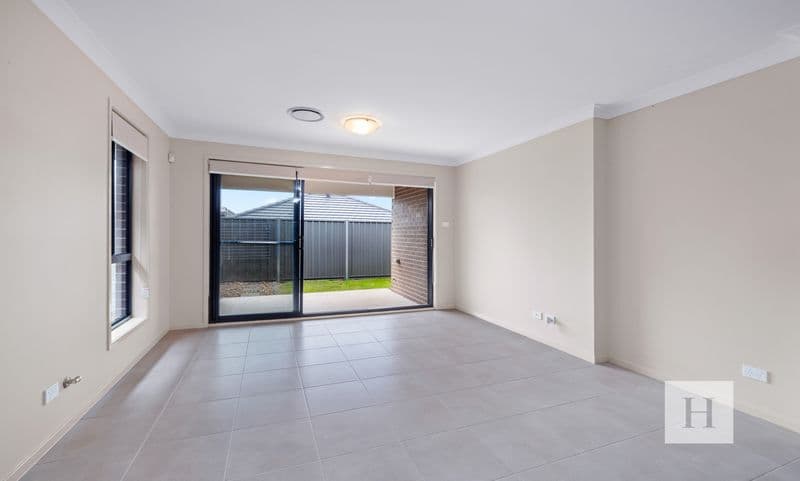 40 Mary Mackillop Drive, Woongarrah, NSW 2259, Woongarrah - Thumbnail 5