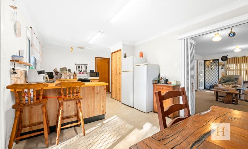 6 Azalea Close, Lake Munmorah, NSW 2259, Lake Munmorah - Thumbnail 3