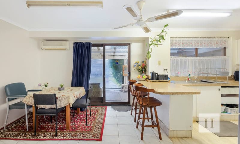 27 Gymea Crescent, Mannering Park, NSW 2259, Mannering Park - Thumbnail 3