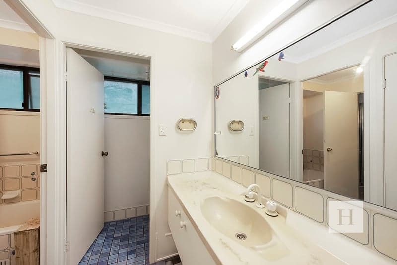 27 Gymea Crescent, Mannering Park, NSW 2259, Mannering Park - Thumbnail 8