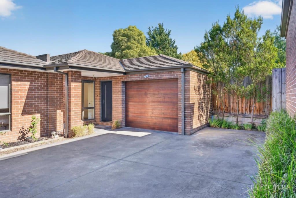 3/330 Mt Dandenong Road, Croydon - Image 1