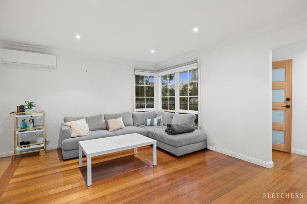 20 Lomond Avenue, Kilsyth - Thumbnail 3
