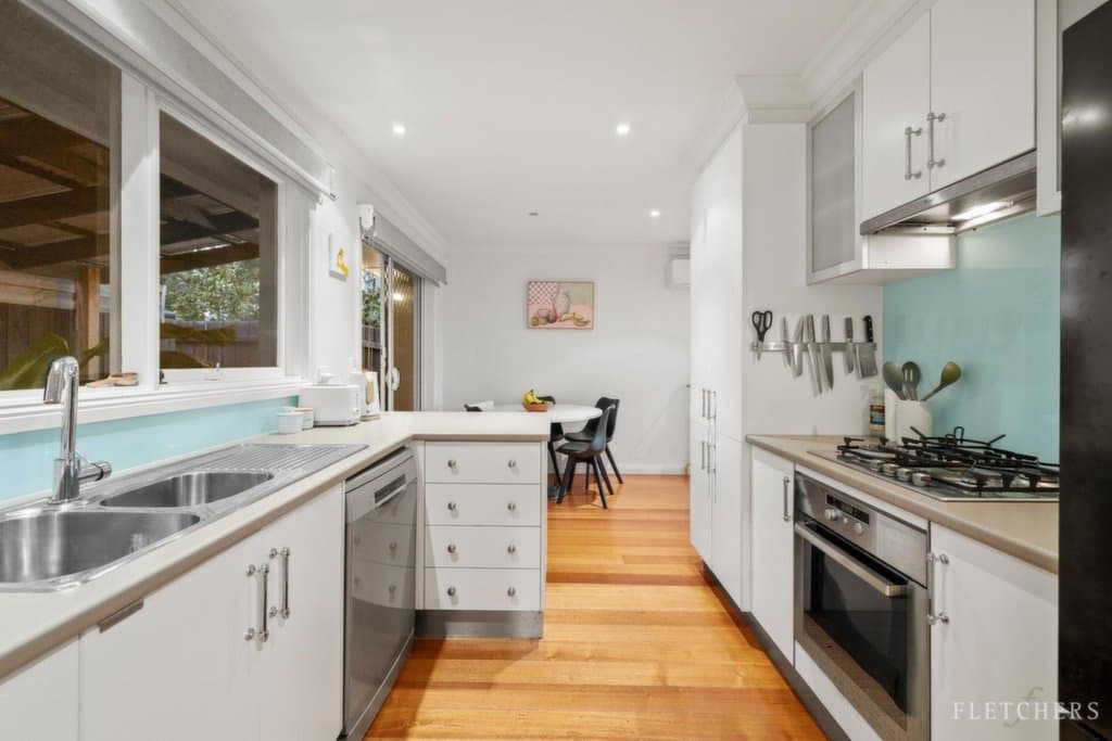 20 Lomond Avenue, Kilsyth - Thumbnail 4