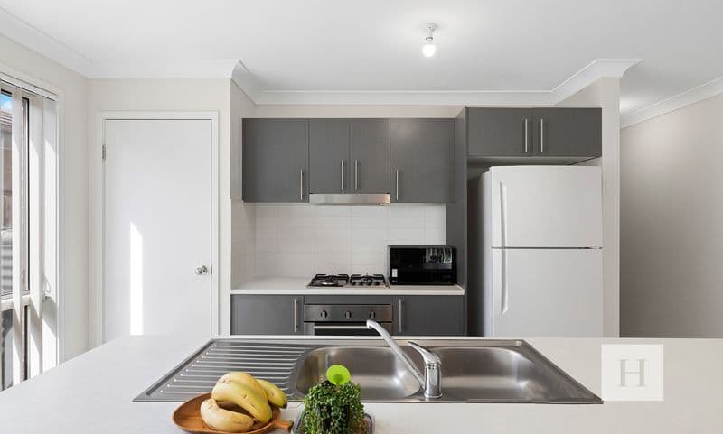 24 Parry Parade, Wyong, NSW 2259, Wyong - Thumbnail 2