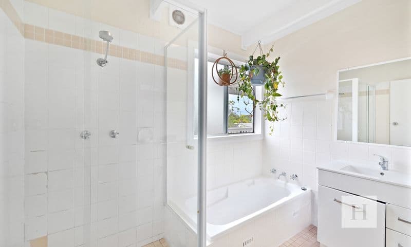 8 Sadie Avenue, Gorokan, NSW 2263, Gorokan - Thumbnail 6
