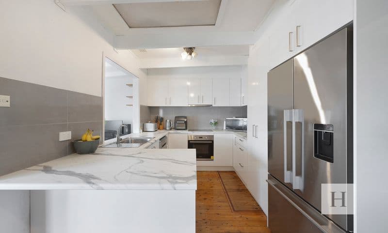 31 Yackerboom Avenue, Buff Point, NSW 2262, Buff Point - Thumbnail 2