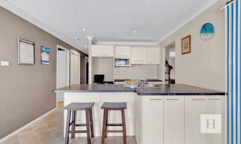 44 Malison Street, Wyoming, NSW 2250, Wyoming - Thumbnail 6