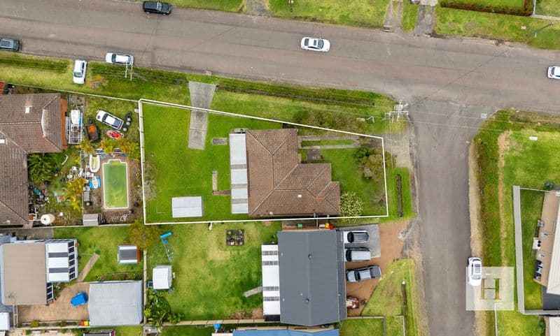 1 Essex Street, Gorokan, NSW 2263, Gorokan - Image 1