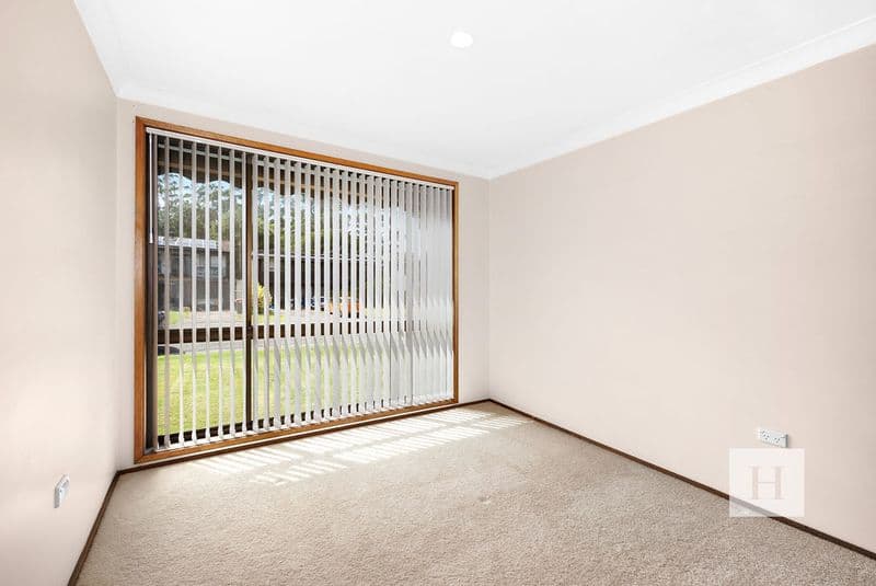 8 Penguin Road, Blue Haven, NSW 2262, Blue Haven - Thumbnail 7