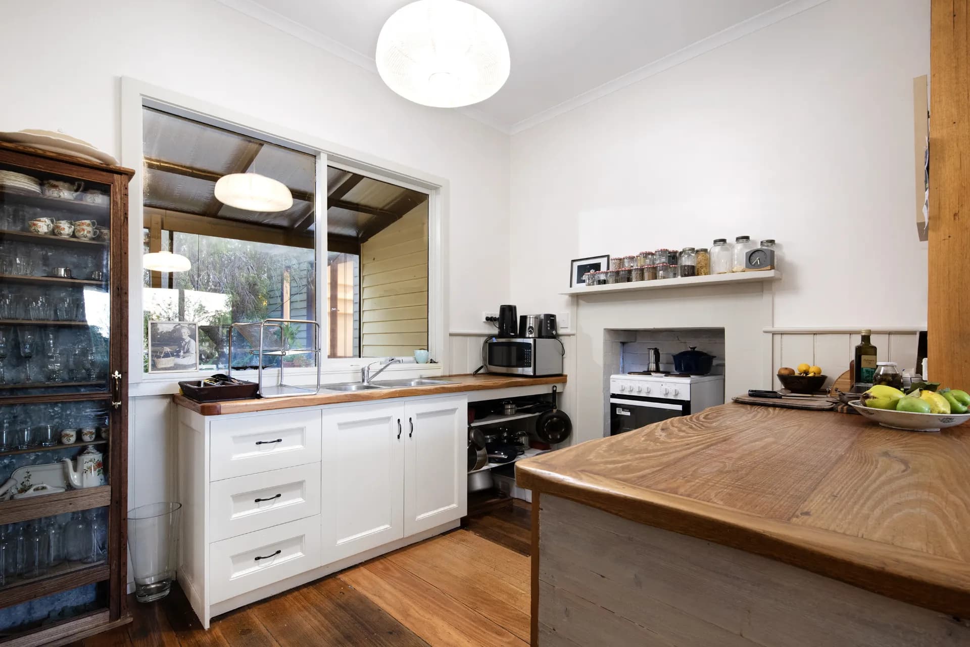 10 Adams Street, Castlemaine, VIC, Castlemaine - Thumbnail 7
